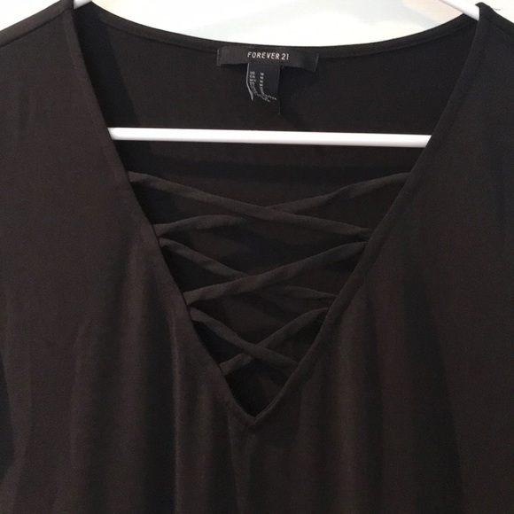 Black Forever 21 Dress Rayon Material size Medium - Picture 2 of 4